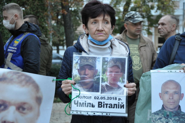 Свободу вязням Кремля: у Києві відбувається акція на підтримку полонених та безвісти зниклих українців 49