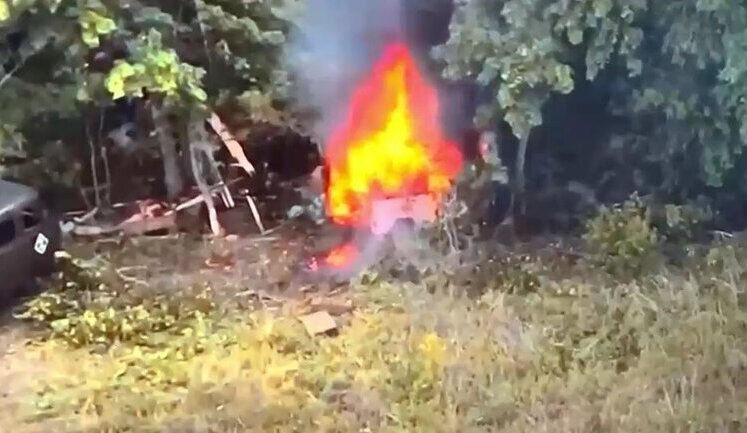 Воїни 57 ОМПБр успішно атакували ворожі схованки та окупантів у будівлях на Вовчанському напрямку. ВIДЕО