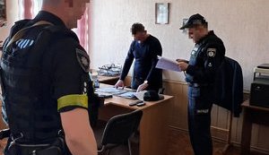 В Одесской области экс-руководителя базы топлива "Укрзалізниці" подозревают в растрате дизтоплива более чем на 1,2 млн грн. ФОТО