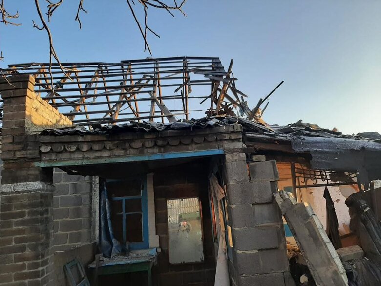Последствия обстрелов Донеччины российскими оккупантами: погибли 2 гражданских, 7 человек получили ранения 04 Последствия обстрелов Донеччины российскими оккупантами: погибли 2 гражданских, 7 человек получили ранения 04