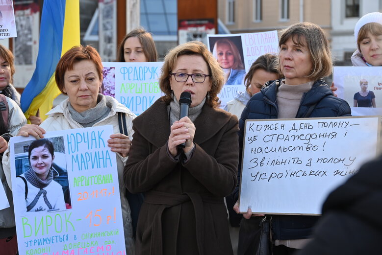 У Києві відбулася акція на підтримку цивільних жертв насильницьких зникнень 03