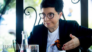 "Слуга народу" Вікторія Подгорна: "Я не хочу виправдовувати нашу команду, але ж більшу частину робіт щодо "Північного потоку-2" було вже виконано до президентства Зеленського"