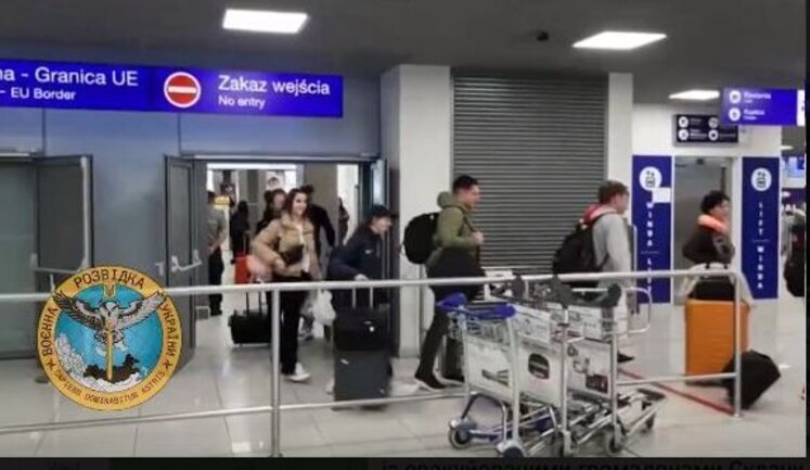 Літак з евакуйованими українцями з Судану прибув до Польщі, - ГУР. ВIДЕО