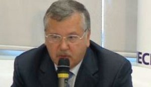 Hrytsenko: Azarov Became an Accomplice in Boiko Towers Fraud. VIDEO