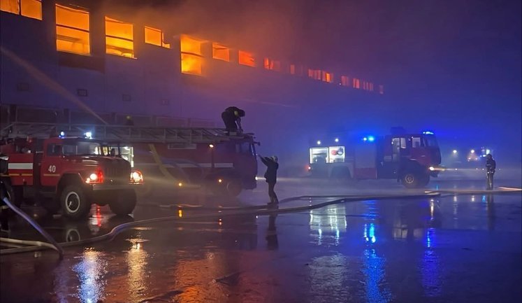 Russia has destroyed Epicentr’s last major logistics centre: 85 per cent of goods have been burnt in Khmelnytskyi. PHOTO