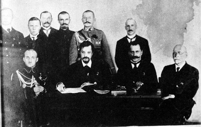 К 100-летию боя под Крутами в Сумах подготовили онлайн-выставку 08