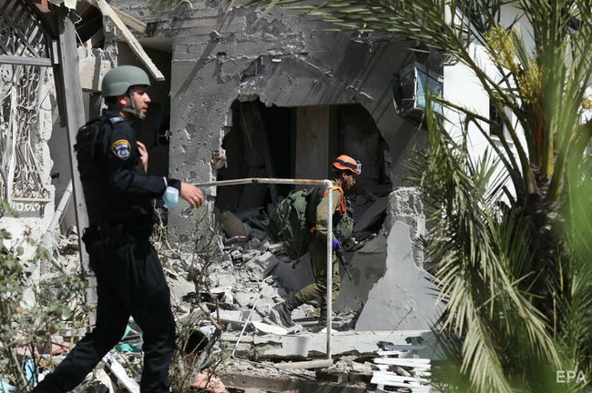 Ракетні обстріли і вуличні заворушення: кадри з Ізраїлю 10