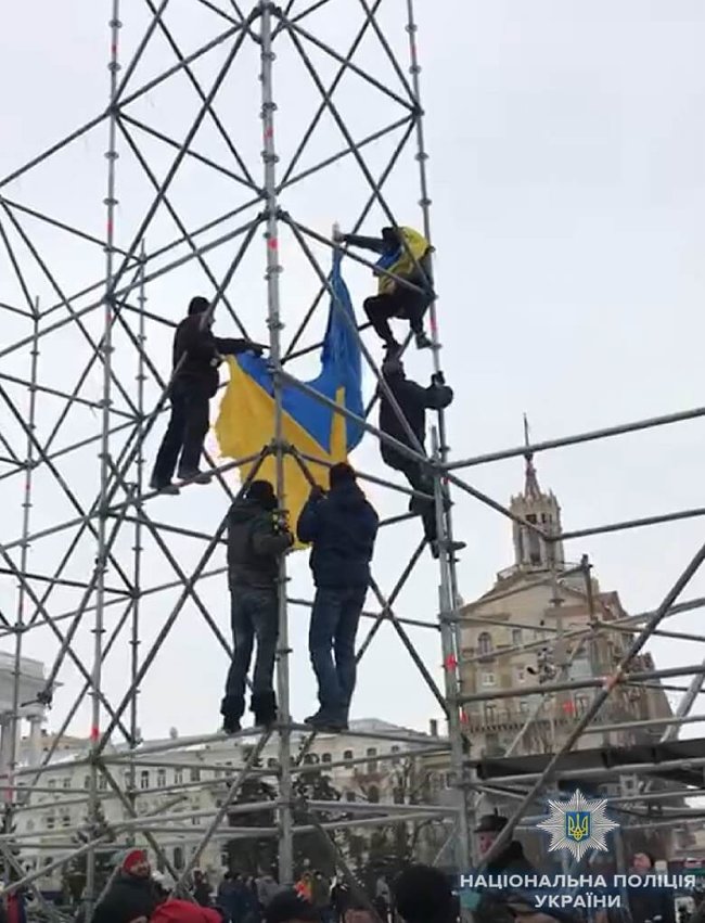 Двое участников митинга на Майдане в Киеве задержаны, - Крищенко 04