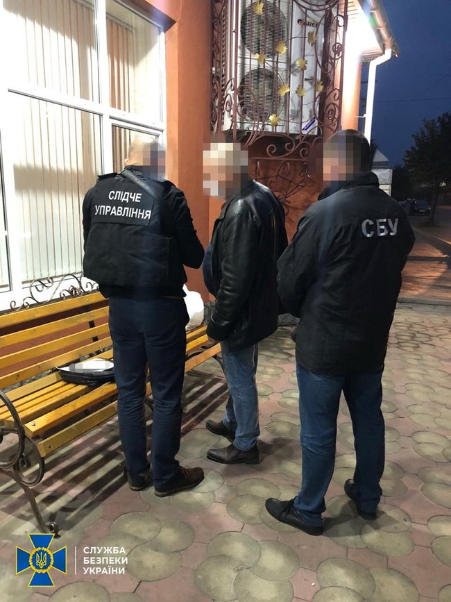 Чиновників військового лісництва Вінниччини викрито на незаконному збуті державної деревини на суму понад 260 тис. грн, - СБУ 03