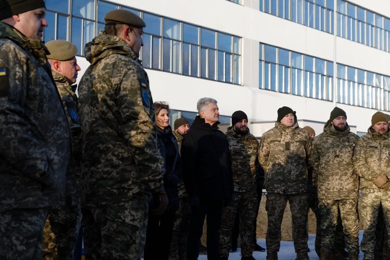 Бригадам ЗСУ передали велику партію дронів та іншої техніки