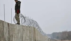 Росія тисне на Білорусь, аби втягнути її у війну проти України