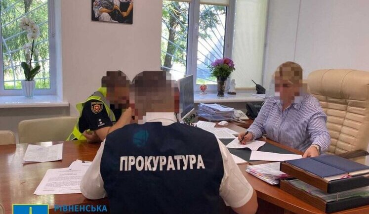 21 млн грн збитків, підозру отримали 26 осіб: Викрито схеми зловживань у бюджетній сфері на Рівненщині, - Офіс Генпрокурора. ФОТОрепортаж