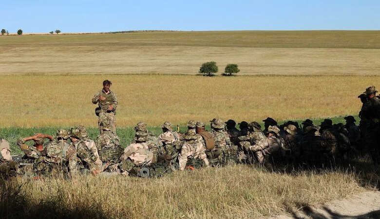 Украинские новобранцы пройдут обучение в Великобритании, - Генштаб ВСУ 02