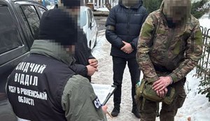 За 700 долларов согласился оставить взрывчатку возле кафе: 21-летнего жителя Житомира будут судить в Ровенской области. ФОТО