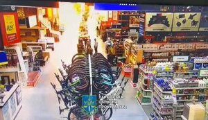 Удар по "Епіцентру" в Харкові