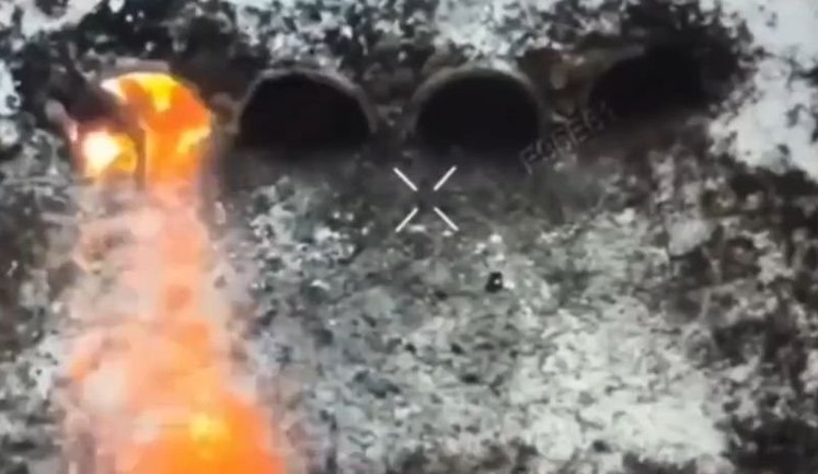 Россияне соорудили макет газовой трубы и тренируются перемещаться по ней на ВОТ Запорожской области, - Силы обороны Юга