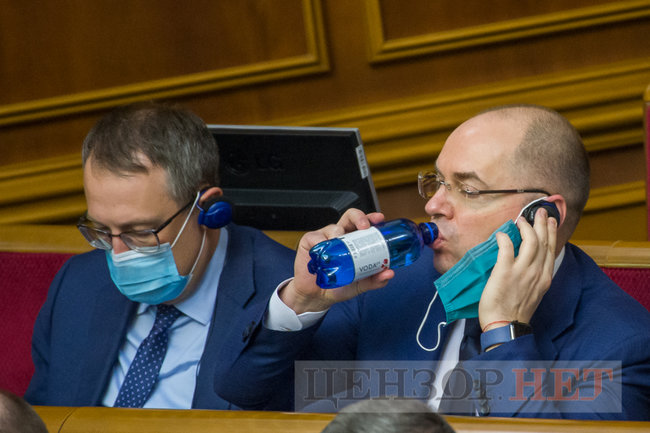 Вазоны Тищенко, просьба к Радуцкому по поводу ягодицы и сообщение Литвиненко: Когда ее обнимаю, у меня все встает, - работа ВР 16 апреля 15