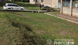 На Дніпропетровщині затримано підлітка, який ударив ножем поліцейського