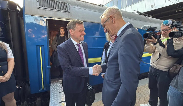 Глава МЗС Німеччини Вадефуль прибув до Києва. ФОТО