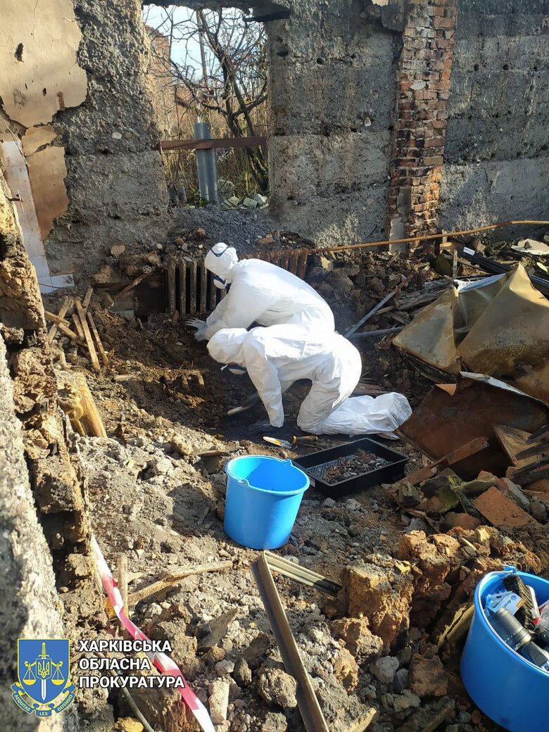 На Харківщині за участю голландських експертів провели ексгумацію загиблого чоловіка 02 На Харківщині за участю голландських експертів провели ексгумацію загиблого чоловіка 02