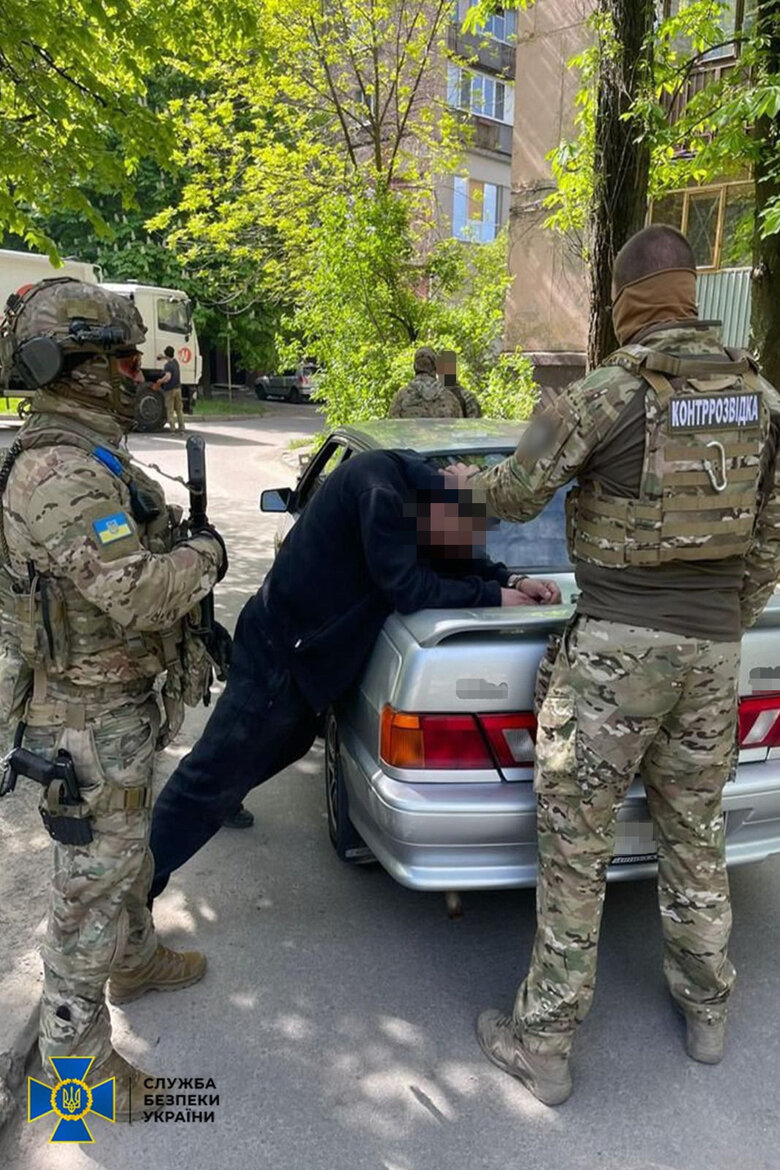 Агентов РФ, готовивших теракты против командования ВСУ и спецназовцев СБУ, задержали в Запорожье 03
