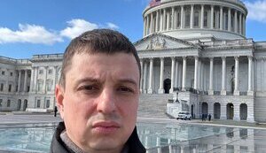 Україна на перехресті: війна, відбудова і рішення Вашингтона