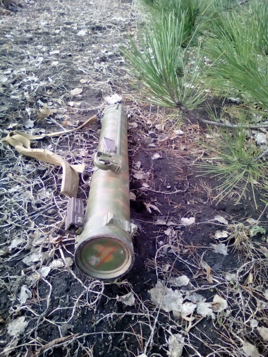 SBU seizes Russian flamethrower Shmel dropped by retreating militants 04 SBU seizes Russian flamethrower Shmel dropped by retreating militants 04