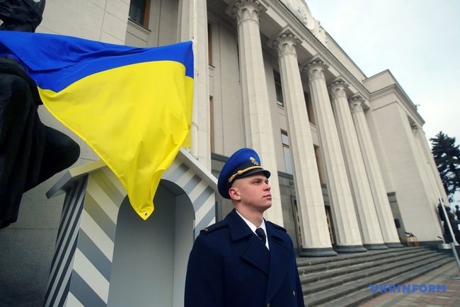 Под Радой появился почетный караул Нацгвардии 05