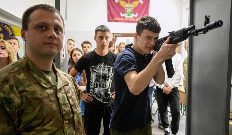 75-80 тис. студентів ВНЗ пройдуть базову військову підготовку, - МОН