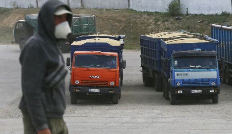 Russia is preparing to loot Ukrainian metal on "industrial scale" - mass media