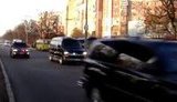 В кортеже Януковича в Черновцах около 30 авто: "Царь Всея Даунбаса пожаловали на Буковину". + ВИДЕО.