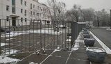 Місце виступу російських артистів Башарова, Колесникова й Удовиченко в Запоріжжі обнесли парканом. ФОТОрепортаж