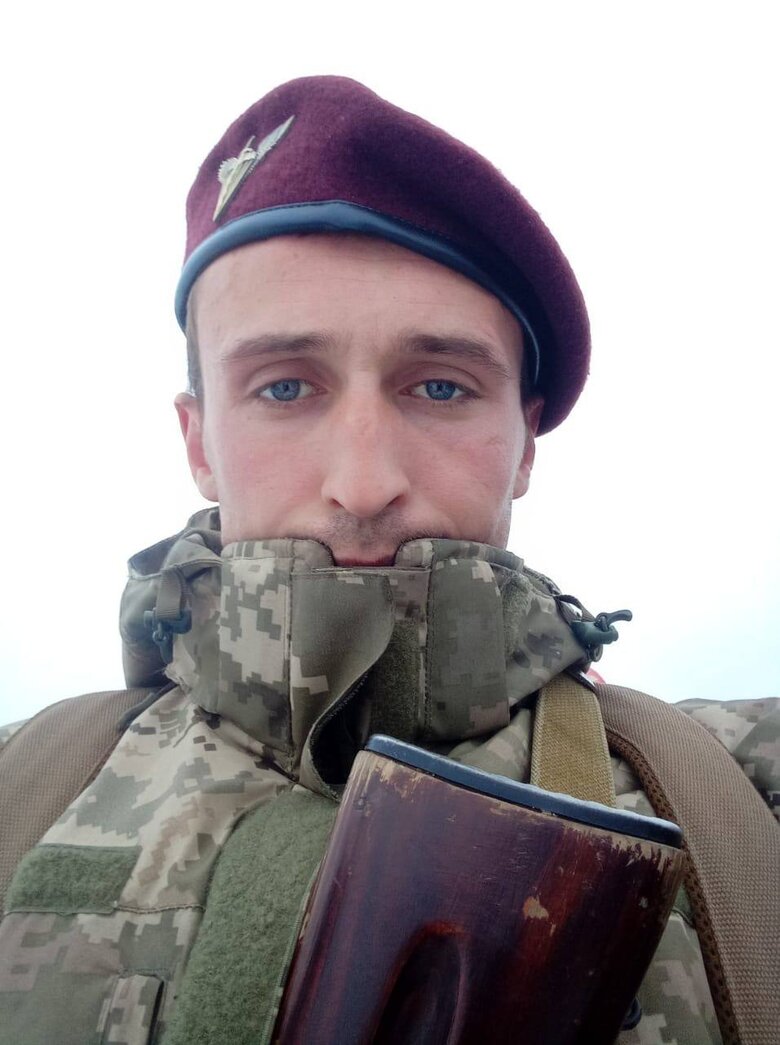 Захищаючи Україну, під Бахмутом загинув воїн Владислав Бондаренко 01