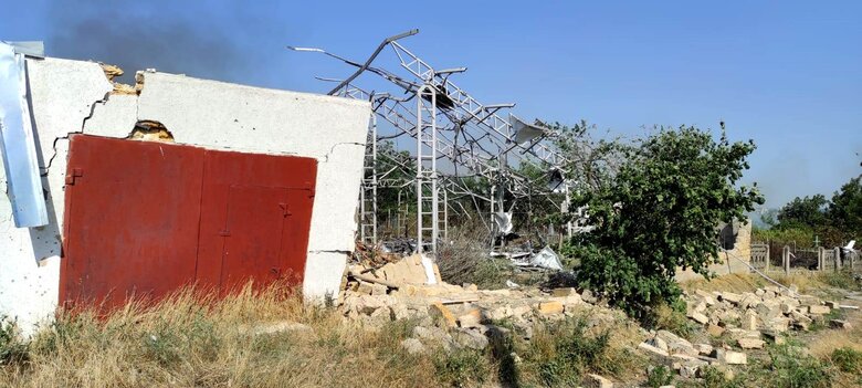 Наслідки ворожих обстрілів Херсонщини 15 Наслідки ворожих обстрілів Херсонщини 15