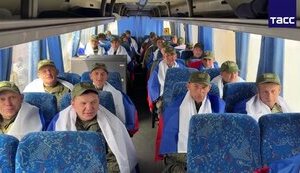 "Радість" звільнених полонених окупантів виявилася постановкою. ВIДЕО
