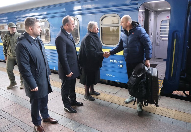 Croatian Defence Minister Anušić arrives in Kyiv