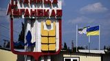Зарубіжна делегація з гуманітарних питань ознайомилася з роботою КПВВ "Станиця Луганська", - штаб. ФОТОрепортаж