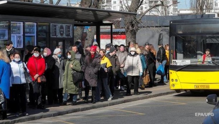 З 12 травня в Києві буде збільшено кількість окремих рейсів громадського транспорту за спецквитками, - КМДА