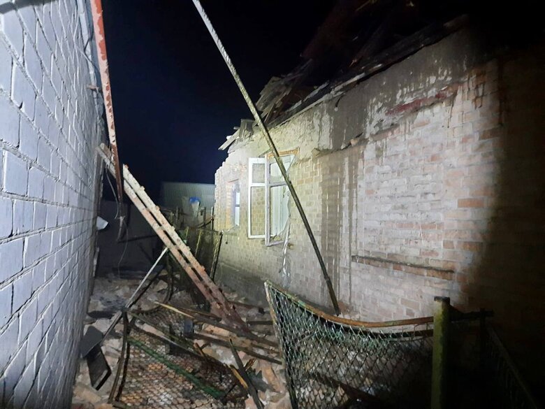 Над Дніпропетровщиною збито 8 ракет, з важкої артилерії ворог обстріляв Нікополь та Марганецьку громаду, - ОВА 01