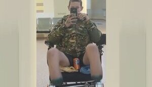 Окупант-ампутант погрожує помститися: "Хохол, который у меня ноги отобрал, я на твоем FPV у тебя в жопе летать буду. Черт ты #баный!!!". ВIДЕО