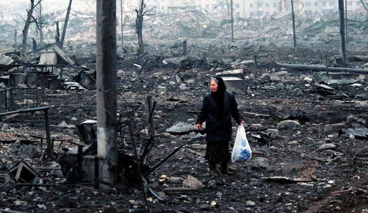 Осмаєв показав "початок кар'єри Путіна": 19 років тому Грозний обстріляли ракетами "Точка У". ФОТОрепортаж