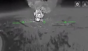 Момент ураження пілотами СБС електропідстанції Алчевського металургійного комбінату. ВIДЕО