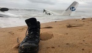Грузовой самолет Ан-26 потерпел крушение в Кот-д'Ивуаре. ФОТОрепортаж