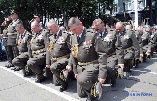 Випуск у Національному університеті оборони: дипломи отримали 625 фахівців оперативно-стратегічного та оперативно-тактичного рівнів підготовки 05 Випуск у Національному університеті оборони: дипломи отримали 625 фахівців оперативно-стратегічного та оперативно-тактичного рівнів підготовки 05