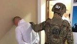 Экс-милиционер, представившись советником президента, вымогал 1,1 млн грн у предпринимателя в Виннице, - СБУ. ФОТОрепортаж