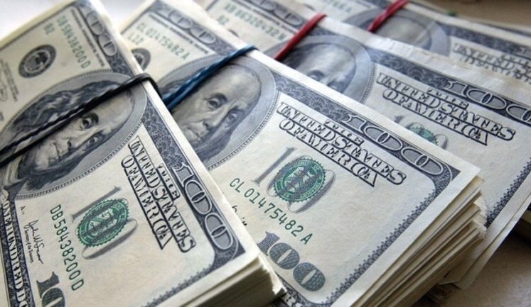 Нацбанк продав понад $840 мільйонів з резервів для підтримки курсу гривні за тиждень