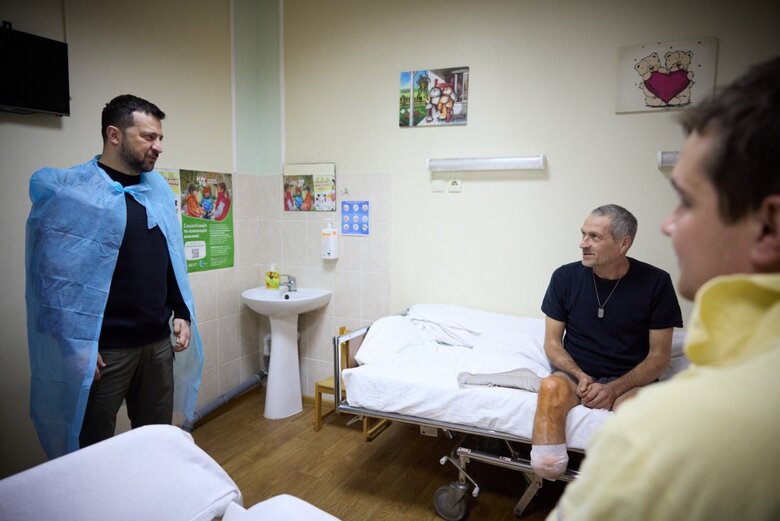 Зеленський відвідав поранених