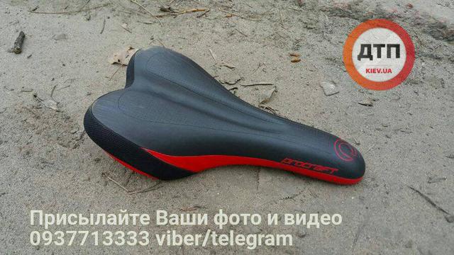 Водитель легковушки сбил велосипедистку в столице 09