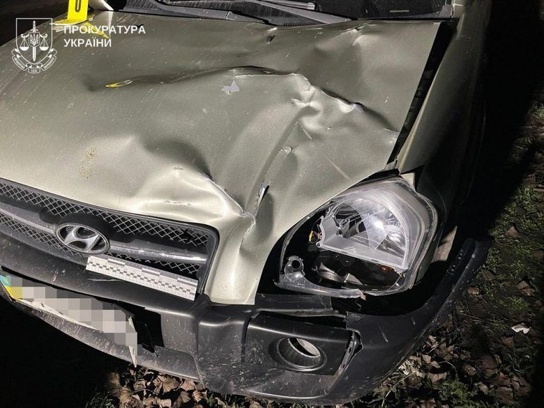 Police officer hits two sisters in Poltava region