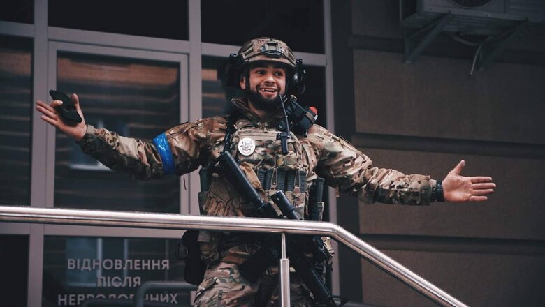 Дмитро Шатровський: Я дивлюся, хочу щось сказати, а в цей час мені в голову рикошетом залітає куля – паф! 01